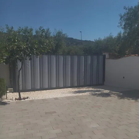 招待所 Al Centro Baia 3*