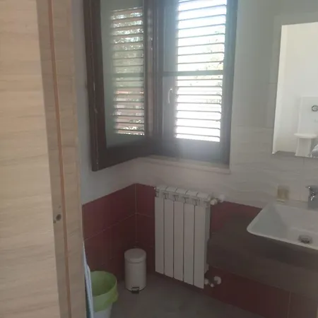 Al Centro Baia 게스트하우스 3*