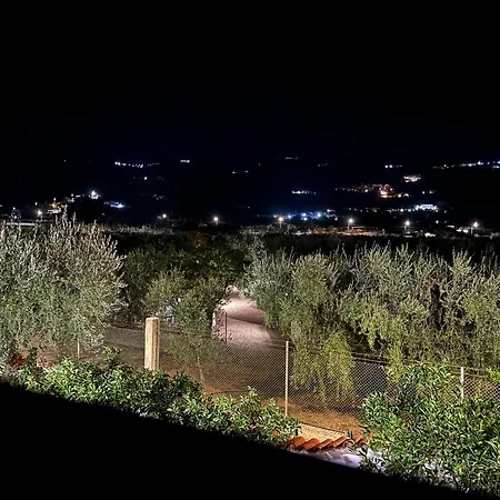 Al Centro Baia Guest house