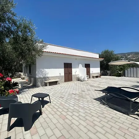 Al Centro Baia Guest house *