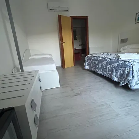 Guest house Al Centro Baia 3*